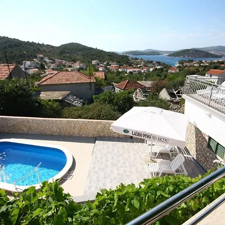 Guest house In Holiday House Neda Razanj