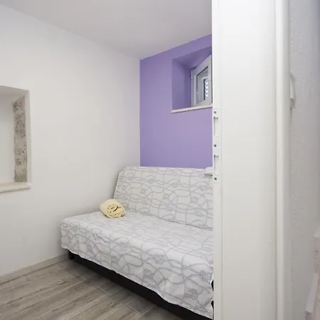 Guest house In Holiday House Neda *